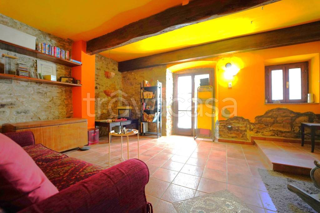 casa indipendente in vendita a Vinci in zona Sant'Amato