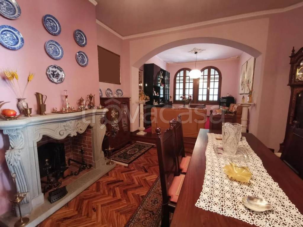 casa indipendente in vendita a Vinci in zona Sovigliana