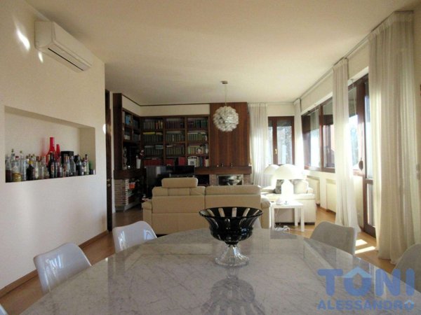 casa indipendente in vendita a Vinci in zona Sovigliana