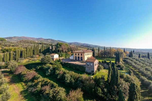 casa indipendente in vendita a Vinci