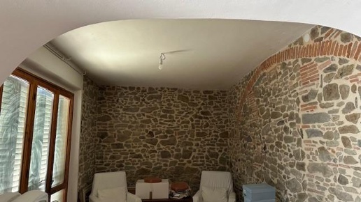 casa indipendente in vendita a Vinci