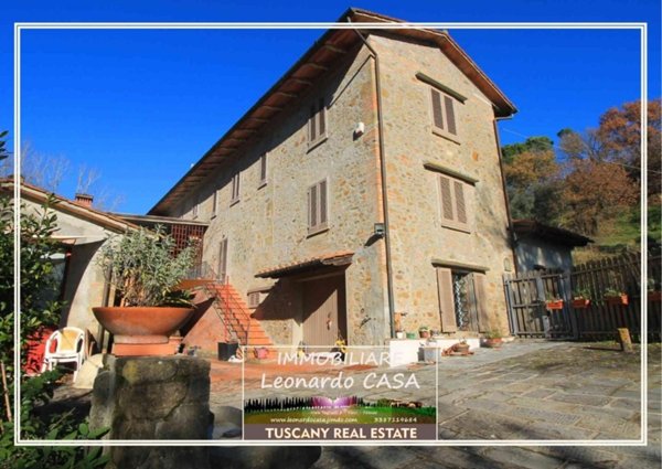 casa indipendente in vendita a Vinci