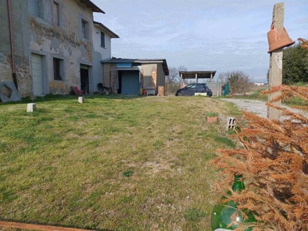 casa indipendente in vendita a Vinci in zona San Pantaleo