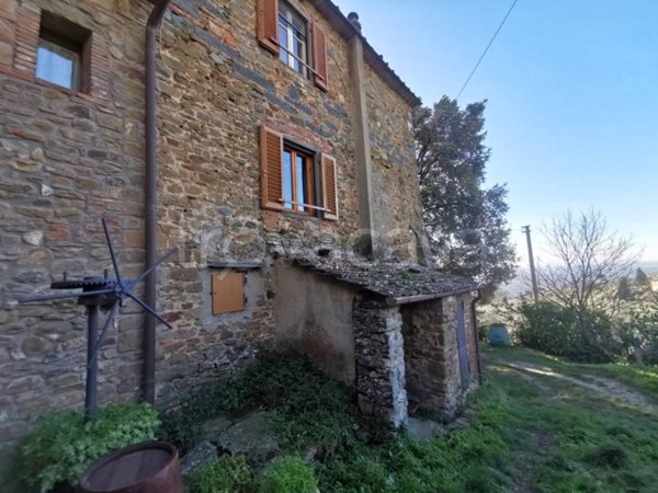 casa indipendente in vendita a Vinci in zona Sant'Amato
