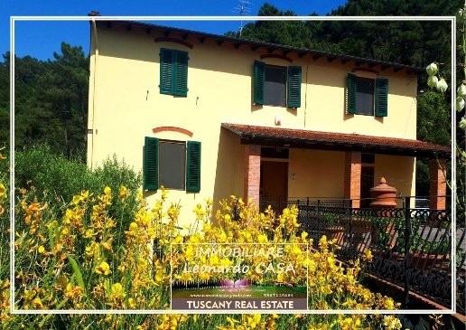 casale in vendita a Vinci