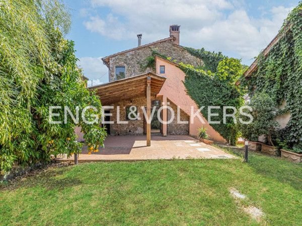 casa indipendente in vendita a Vinci in zona Vitolini