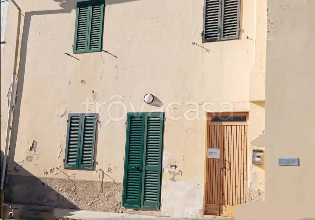 casa indipendente in vendita a Vinci in zona Toiano