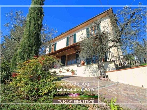 casa indipendente in vendita a Vinci