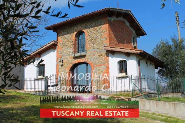 casa indipendente in vendita a Vinci