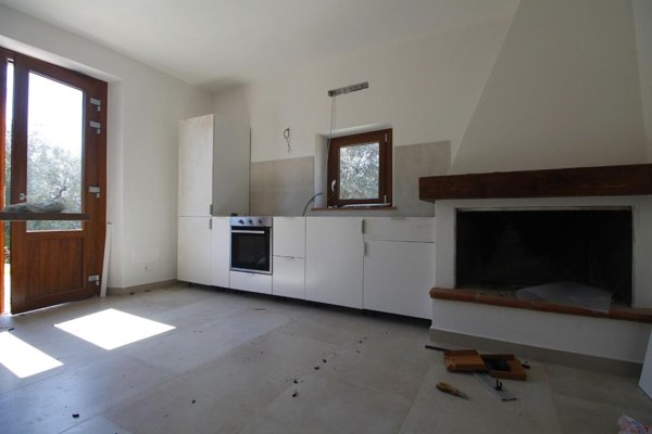 casa indipendente in vendita a Vinci