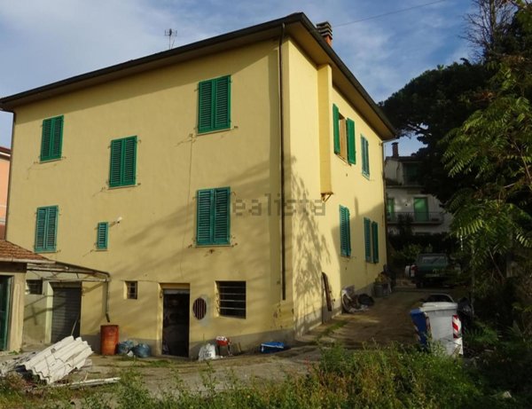 casa indipendente in vendita a Vinci