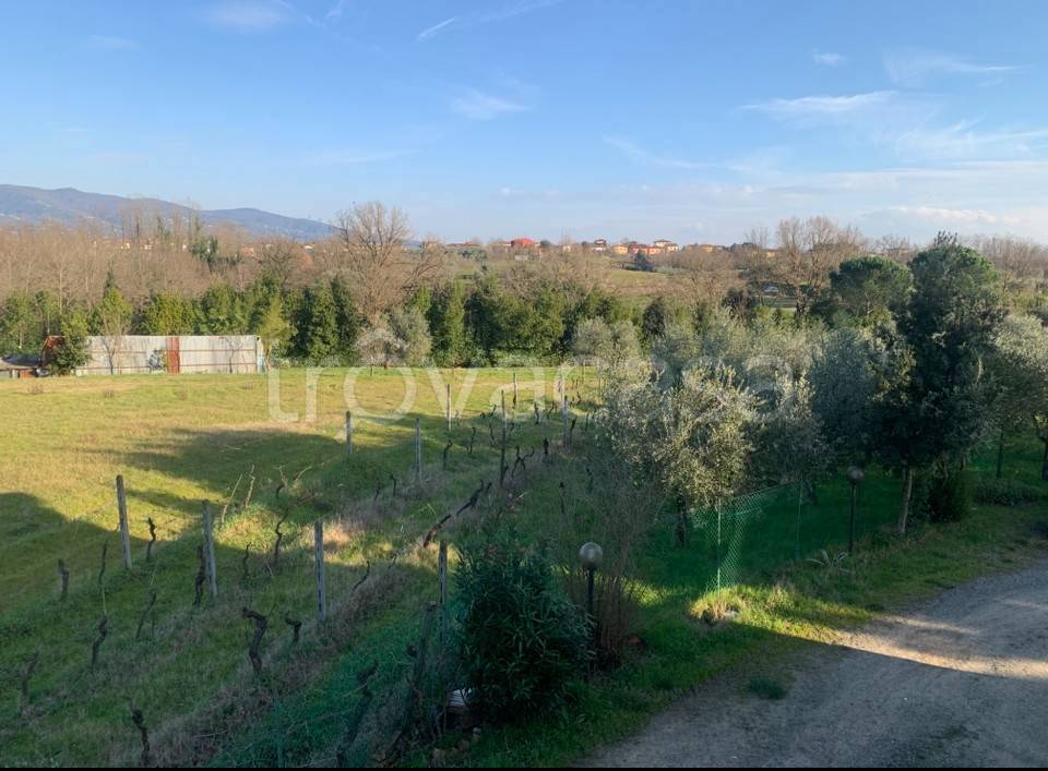casa indipendente in vendita a Vinci