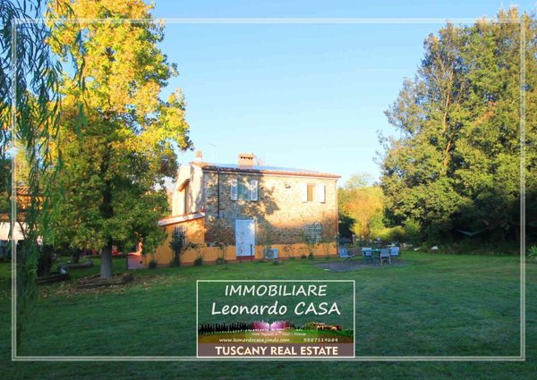 casale in vendita a Vinci