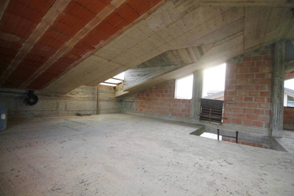 casa indipendente in vendita a Vinci in zona Sovigliana