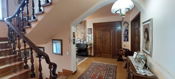 casa indipendente in vendita a Vinci in zona Sovigliana