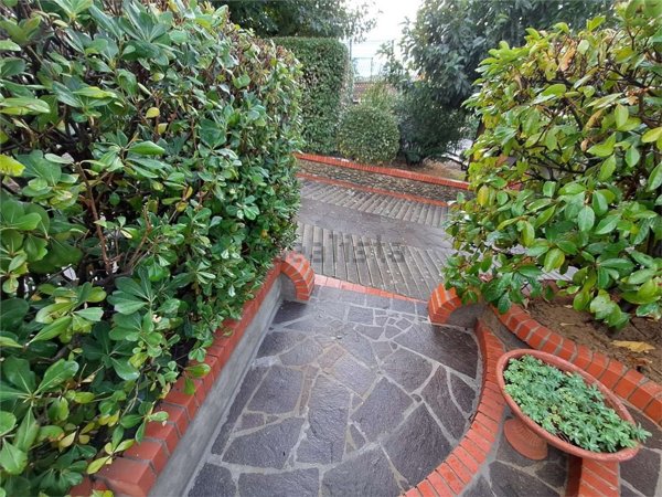 casa indipendente in vendita a Vinci in zona Sovigliana