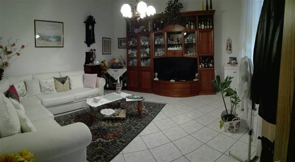casa indipendente in vendita a Vinci