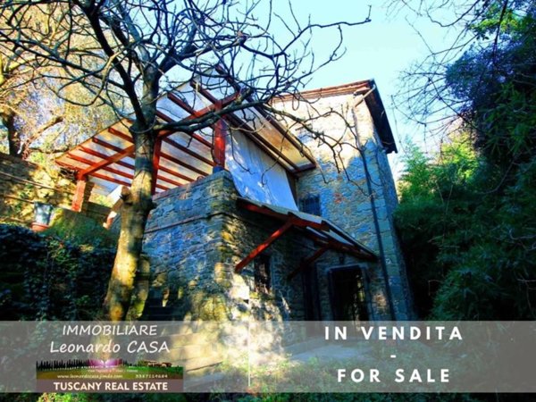 casa indipendente in vendita a Vinci