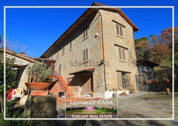 casa indipendente in vendita a Vinci
