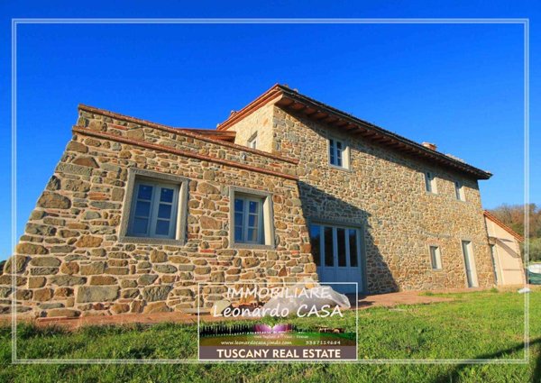 casa indipendente in vendita a Vinci