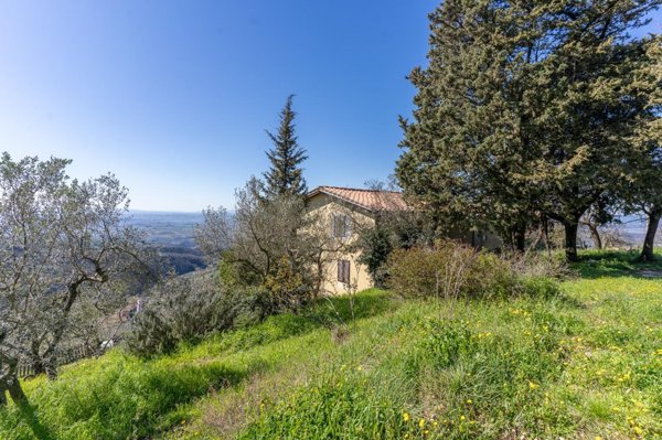 casa indipendente in vendita a Vinci in zona Anchiano