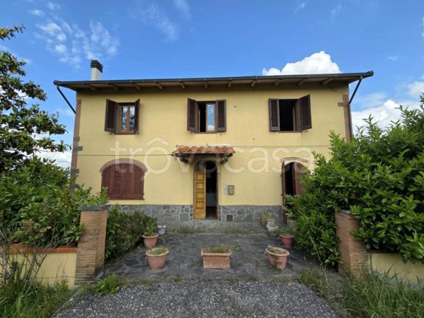 casa indipendente in vendita a Vinci