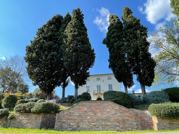 villa in vendita a Vinci in zona Toiano