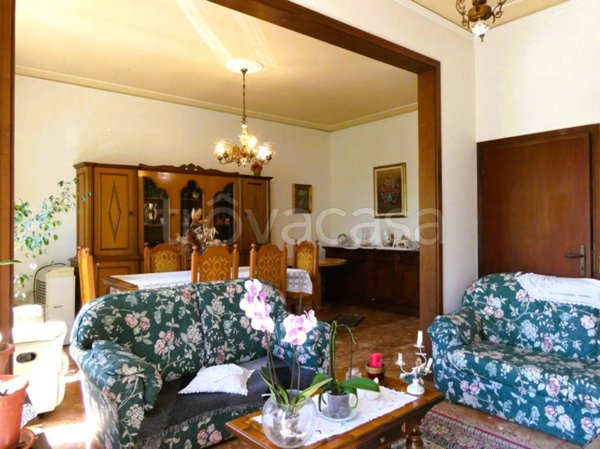 casa indipendente in vendita a Vinci