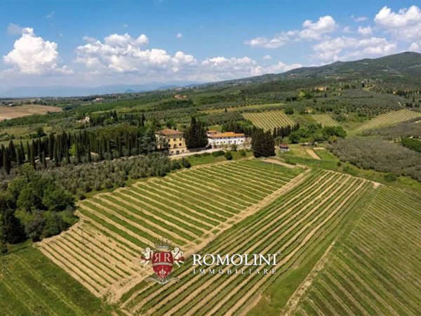 casa indipendente in vendita a Vinci