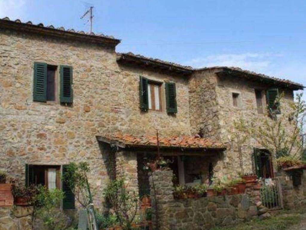 casa indipendente in vendita a Vinci