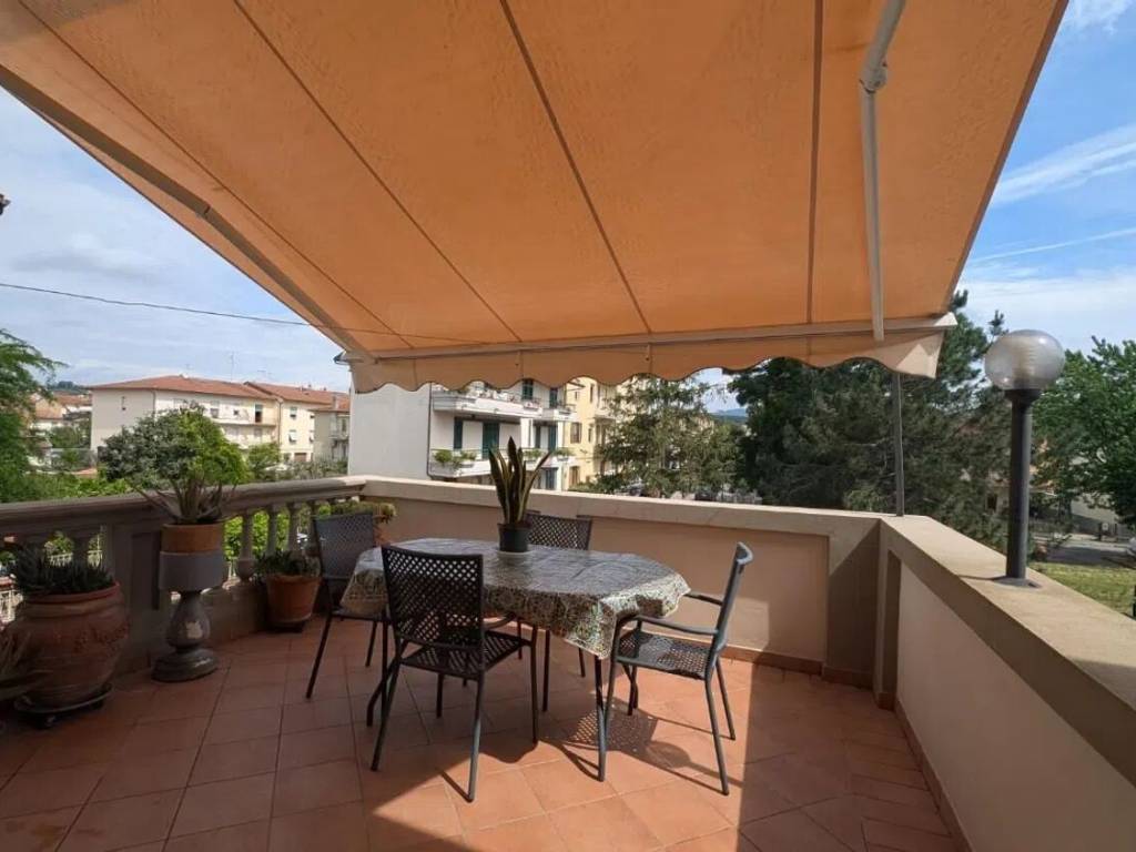 casa indipendente in vendita a Vinci in zona Sovigliana