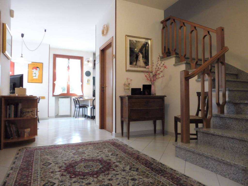 casa indipendente in vendita a Vinci in zona Sovigliana