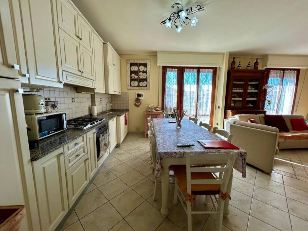 appartamento in vendita a Vinci in zona Spicchio