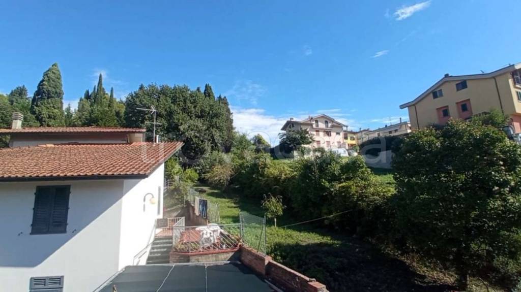 casa indipendente in vendita a Vinci in zona Spicchio