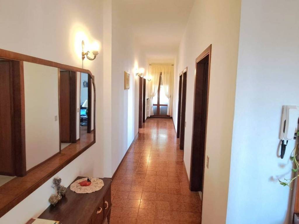 casa indipendente in vendita a Vinci