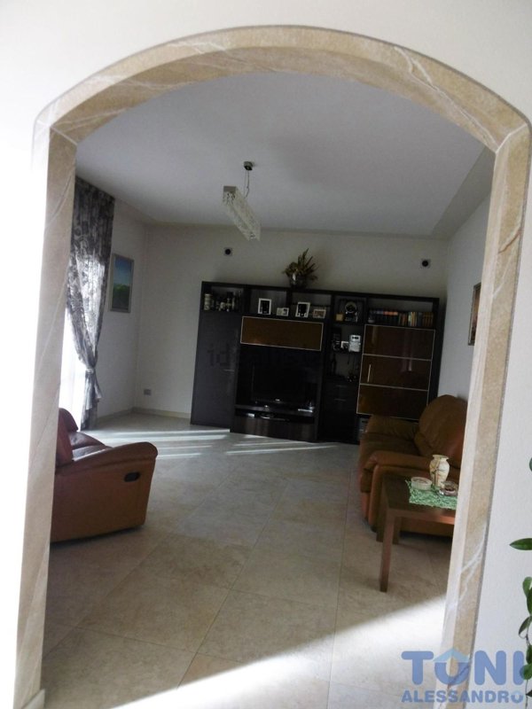 casa indipendente in vendita a Vinci in zona Sovigliana