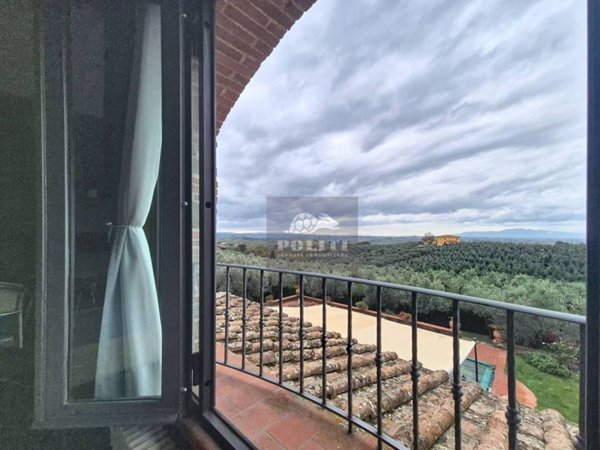 casa indipendente in vendita a Vinci