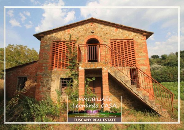 casa indipendente in vendita a Vinci