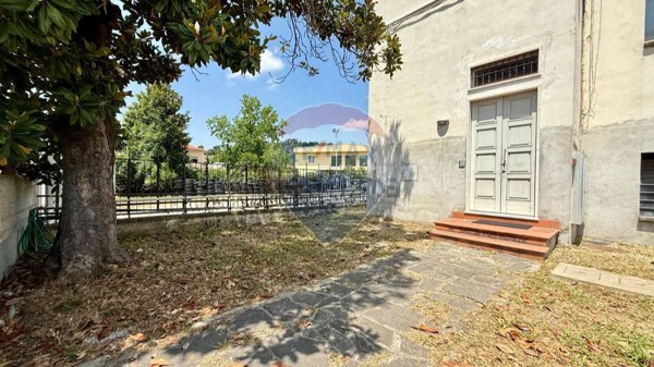 casa indipendente in vendita a Vinci