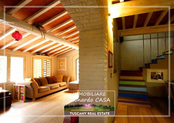 casa indipendente in vendita a Vinci