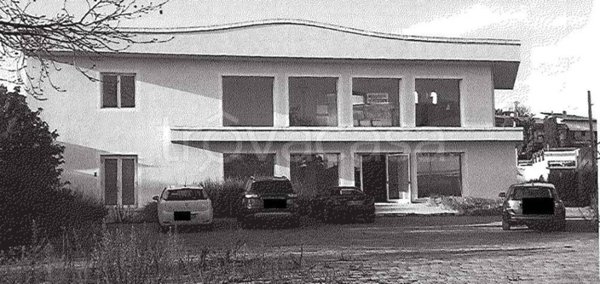 locale commerciale in vendita a Vinci in zona Sovigliana