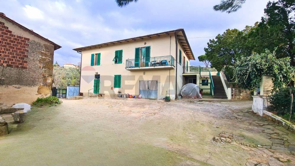 casa indipendente in vendita a Vinci in zona Sant'Amato