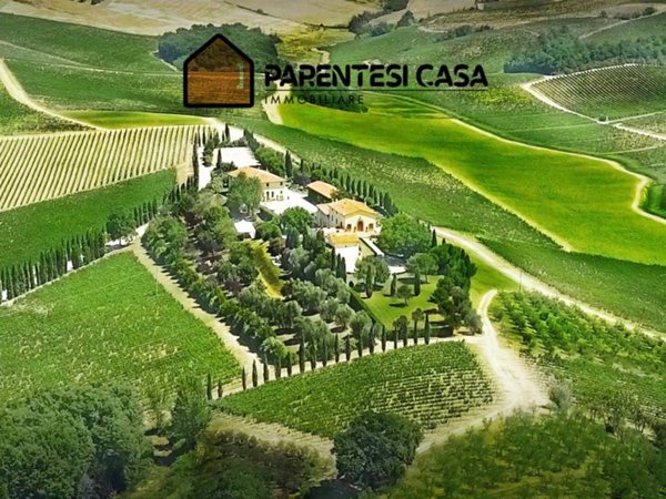 casa indipendente in vendita a Vinci