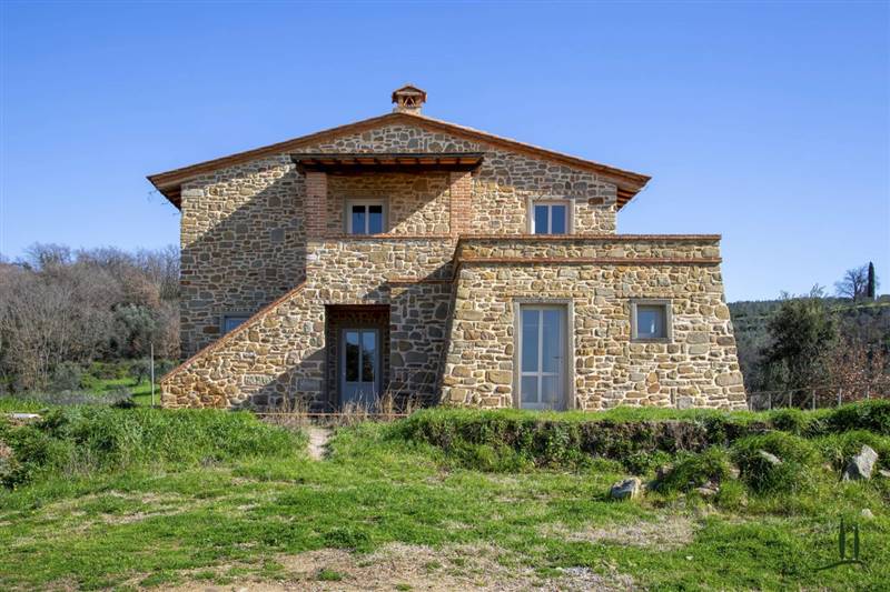 casa indipendente in vendita a Vinci in zona Faltognano