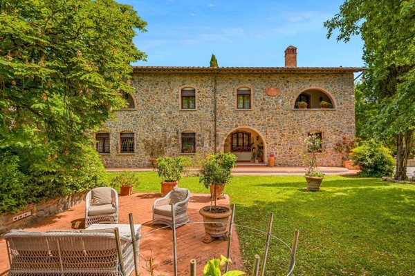 casa indipendente in vendita a Vinci