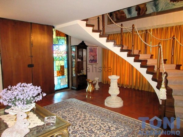 casa indipendente in vendita a Vinci in zona Sovigliana