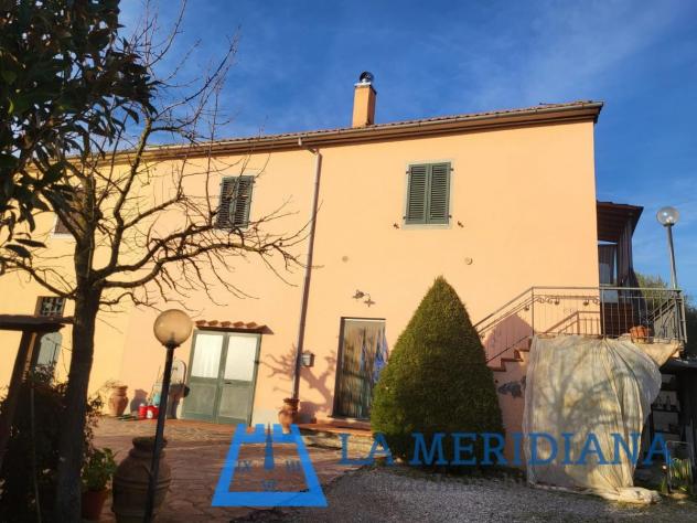 casa indipendente in vendita a Vinci