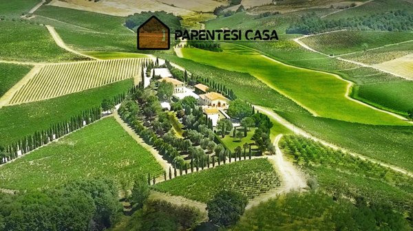 casa indipendente in vendita a Vinci