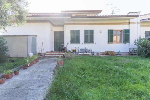 appartamento in vendita a Vinci in zona Toiano