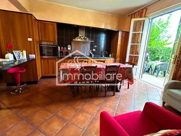 casa indipendente in vendita a Vinci in zona Sovigliana